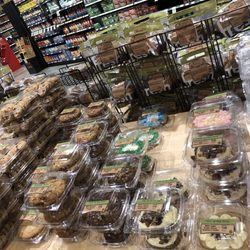 Hen House Supermarkets