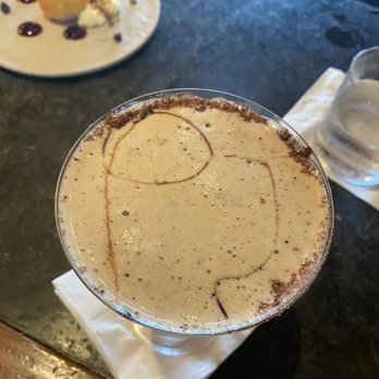 Canoe Club - Dessert cocktail the chocolate decadence - American Near Me - Bluffton, South Carolina Canoe Club - Dessert cocktail the chocolate decadence - American Near Me - Bluffton, South Carolina