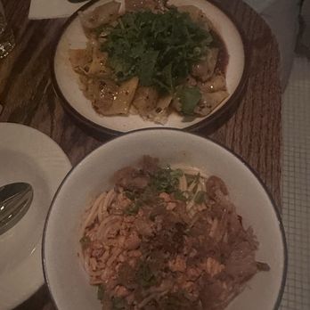 Astoria DC - Chili wonton and Dan Dan noodles - Szechuan Near Me - Washington, DC, District of Columbia