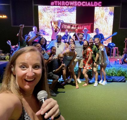 THRōW Social DC by null