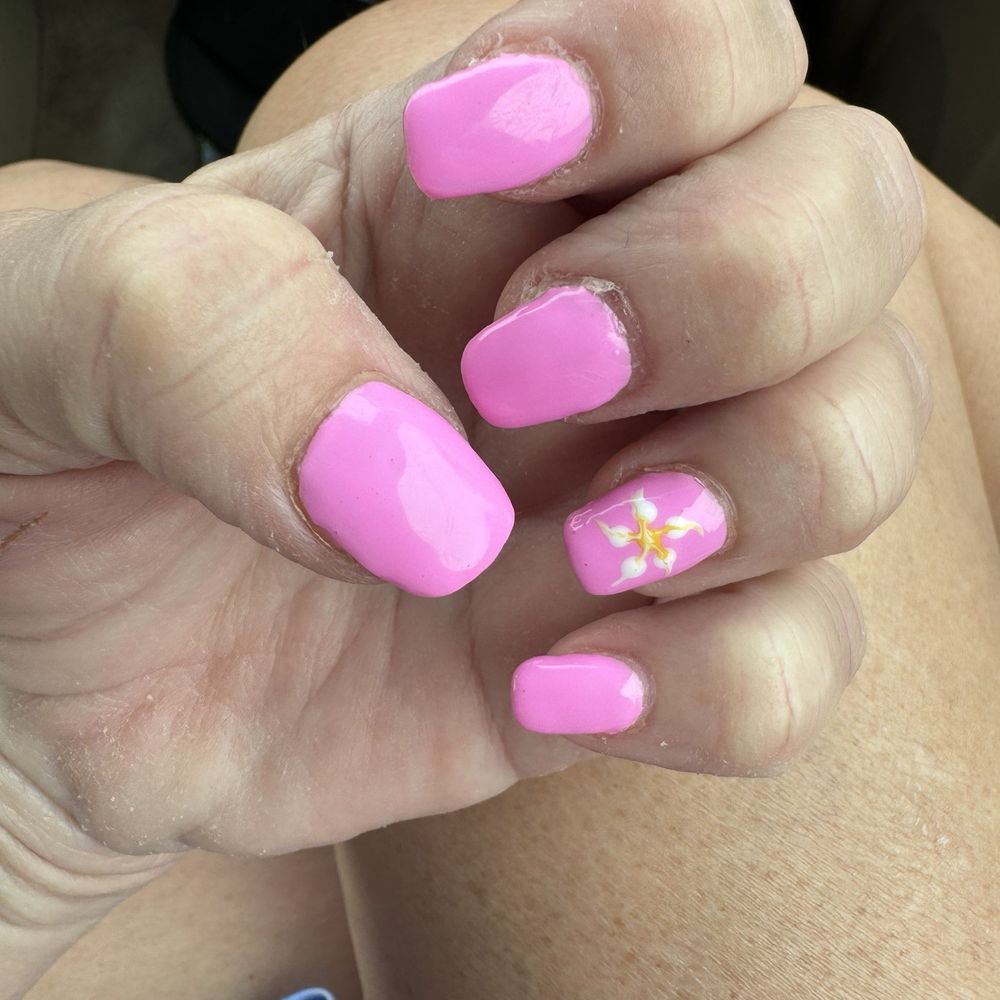 Venice Nails & Spa - Nails are all not same there all side ways and not the same size just crazy - Nail Salons Near Me - Raymond, New Hampshire Venice Nails & Spa - Nails are all not same there all side ways and not the same size just crazy - Nail Salons Near Me - Raymond, New Hampshire