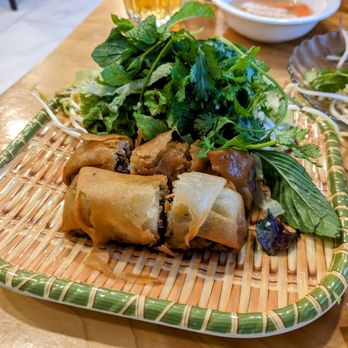 Hoa Phuong Do - Crab spring roll - Vietnamese Near Me - Vancouver, British Columbia