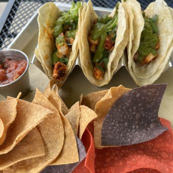 CB3 Burgers & Brews - Fish tacos - New American Near Me - Rochester, Minnesota