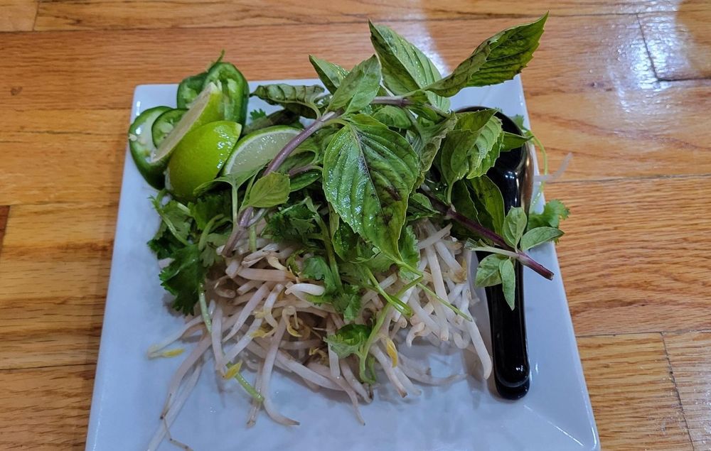 Saigon Wok Image