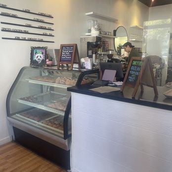 Knead - Front desk - Donuts Near Me - Albuquerque, New Mexico