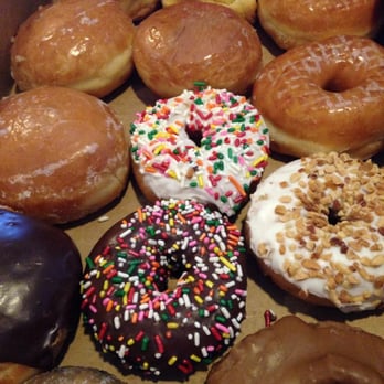 Westernco Donut - Baker's dozen!! OMMMNOMNOMNOMNOM!!! I'm usually not a fan of jelly donuts, but I'm loving their Lemon and raspberry jellies. - Donuts Near Me - Renton, Washington Westernco Donut - Baker's dozen!! OMMMNOMNOMNOMNOM!!! I'm usually not a fan of jelly donuts, but I'm loving their Lemon and raspberry jellies. - Donuts Near Me - Renton, Washington