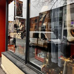 La Caravane Vintage - Storefront