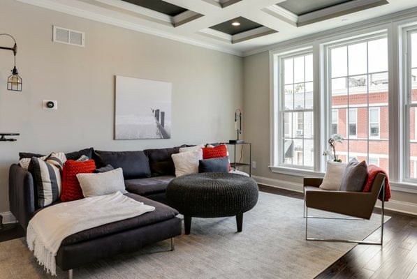 Iconic Builders Logo