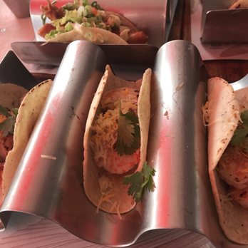 El Barracuda - Grilled shrimp tacos - Seafood Near Me - Puerto Vallarta, JAL