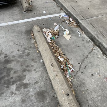 CVS Pharmacy - Parking Lot - Drugstores Near Me - Pearland, Texas