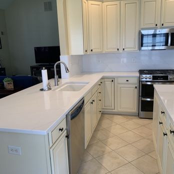 Renu Kitchen - Countertop Installation Near Me - Freehold, New Jersey