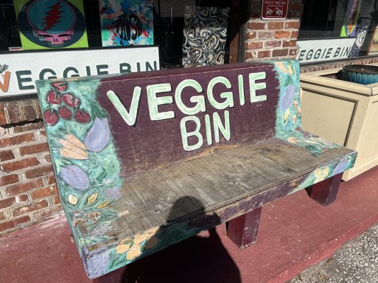 The Veggie Bin by null