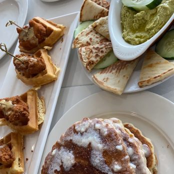 Eggsperts Cafe - Steak N Egg Rolls Jalapeno Cilantro Hummus Chicken N Waffle Slices Cinnamon Roll Pancakes - Breakfast & Brunch Near Me - Orland Park, Illinois