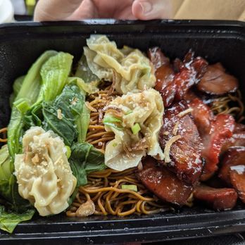 Malacca Cafe - Dried Konlau mee - Malaysian Near Me - Southlake, Texas