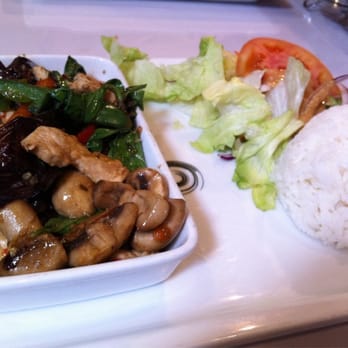 Thaiphoon - Thai Near Me - Palo Alto, California