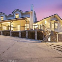 Jessica Woldenga - Realtor - Knows great photographers