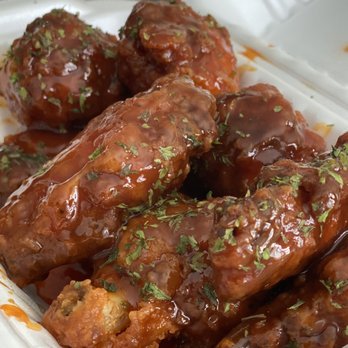Dav's HotSpot - Mixed Wings 1lb. - Italian Near Me - Mississauga, Ontario Dav's HotSpot - Mixed Wings 1lb. - Italian Near Me - Mississauga, Ontario