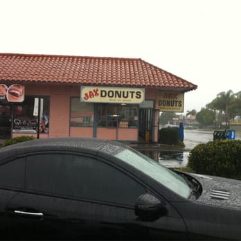 Jax Donuts - Donuts Near Me - La Habra, California