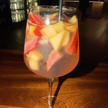 Somerville - White sangria - Steakhouses Near Me - Los Angeles, California Somerville - White sangria - Steakhouses Near Me - Los Angeles, California