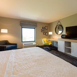 Hampton Inn Superior Duluth - Guest room