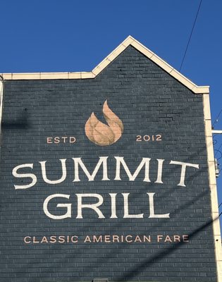Summit Grill by null