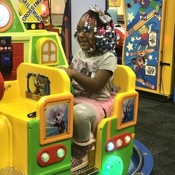 Chuck E. Cheese - Pizza Near Me - Hayward, California