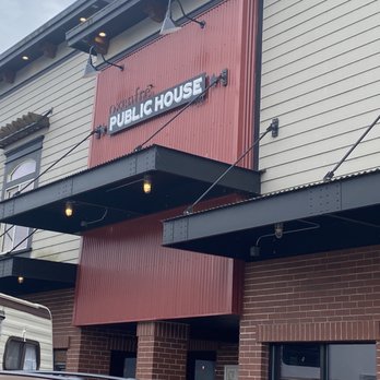 Oxenfrē Public House - Outside - Bars Near Me - Brookings, Oregon Oxenfrē Public House - Outside - Bars Near Me - Brookings, Oregon