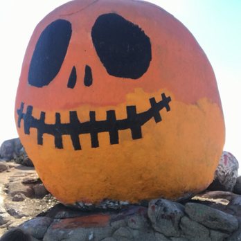 Pumpkin Rock Trail - Hiking Near Me - Norco, California