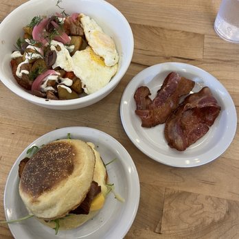 Mainstay Provisions - Breakfast Sammy with bacon, the hash special, and a side of bacon - Cafes Near Me - Seattle, Washington Mainstay Provisions - Breakfast Sammy with bacon, the hash special, and a side of bacon - Cafes Near Me - Seattle, Washington