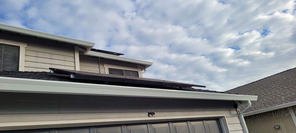 Slide of Solano Seamless