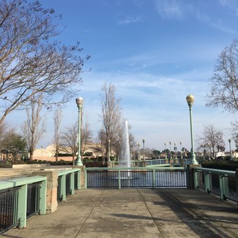 Town Hall Park - Parks Near Me - Elk Grove, California Town Hall Park - Parks Near Me - Elk Grove, California