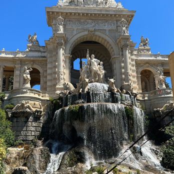 Palais Longchamp - Museums Near Me - Marseille, 13