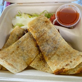 808 Ch Antojitos - Al Pastor Quesadilla - so tasty and good bang for your buck! - Mexican Near Me - Lahaina, Hawaii 808 Ch Antojitos - Al Pastor Quesadilla - so tasty and good bang for your buck! - Mexican Near Me - Lahaina, Hawaii