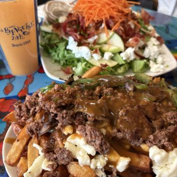 La Banquise - Poutineries Near Me - Montreal, Quebec