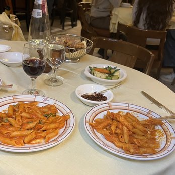 Harry Cipriani - Side of pasta with red sauce. - Italian Near Me - New York, New York Harry Cipriani - Side of pasta with red sauce. - Italian Near Me - New York, New York