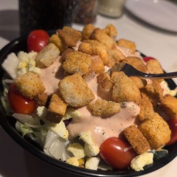 Toppers Pizza Place - Pizza Near Me - Simi Valley, California Toppers Pizza Place - Pizza Near Me - Simi Valley, California