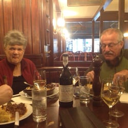 Le Rothorn - Happy customers - enjoying our meal!!