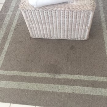 Romar Place - Dirty rug - Apartments Near Me - Orange Beach, Alabama