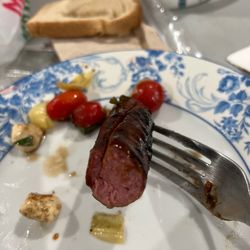 Mr B'S Bbq - "Hot links" my ass this is a Oscar Meyer w bbq sauce