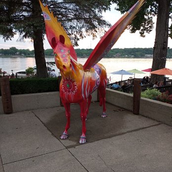 Captains Quarters Riverside Grille - Iconic horse - Seafood Near Me - Prospect, Kentucky