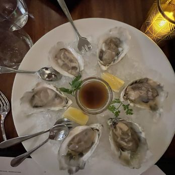 La Tour Restaurant & Bar - Oysters on the Half Shell - French Near Me - Vail, Colorado La Tour Restaurant & Bar - Oysters on the Half Shell - French Near Me - Vail, Colorado