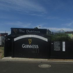 The Dubliner Mornington - Outside