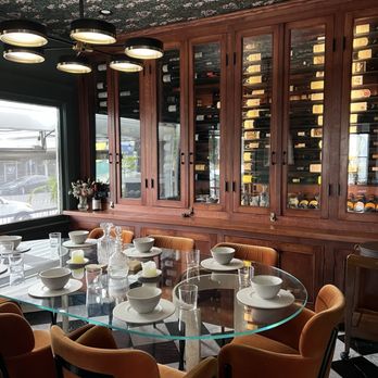 The Attic - Breakfast & Brunch Near Me - Long Beach, California