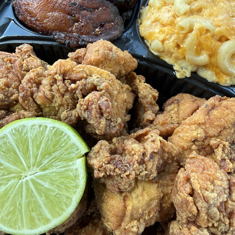 Cave Kitchen - Garlic Garlic Fried Chicken Bowl - Food Trucks Near Me - Dunellen, New Jersey Cave Kitchen - Garlic Garlic Fried Chicken Bowl - Food Trucks Near Me - Dunellen, New Jersey