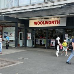 Woolworth - Welcome