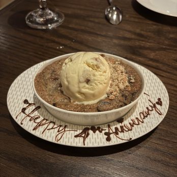 Swift & Sons Steakhouse - Deep Dish Cookie - American Near Me - Chicago, Illinois