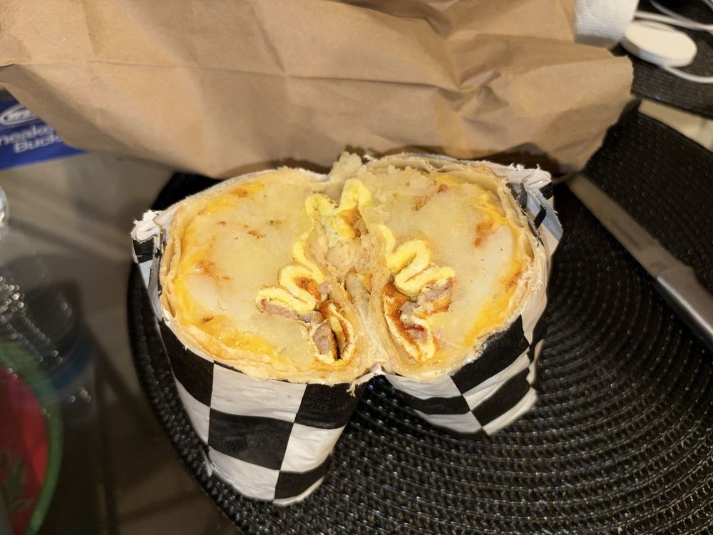 Speedway Mex Grill — Mexican restaurant in Rialto