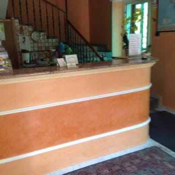 Hotel La Quercia - Reception - Hotels Near Me - Mozzo, BG
