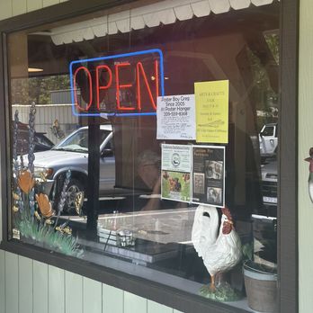 Papa's New Roost - Open for business - American Near Me - Sonora, California