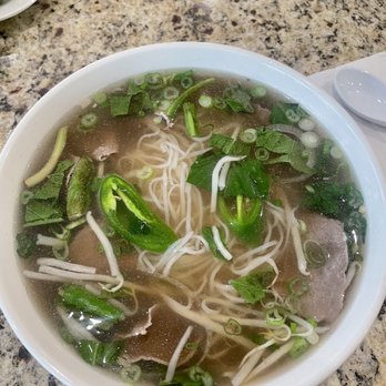 Pho Oregon - Beaverton - 16. Pho with round steak - Vietnamese Near Me - Beaverton, Oregon Pho Oregon - Beaverton - 16. Pho with round steak - Vietnamese Near Me - Beaverton, Oregon